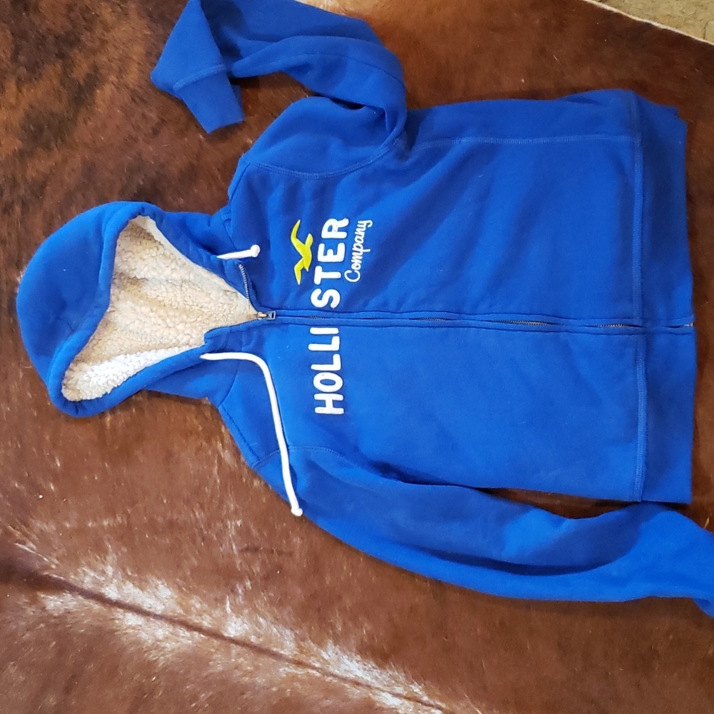 Hollister zip up hoodie size Large